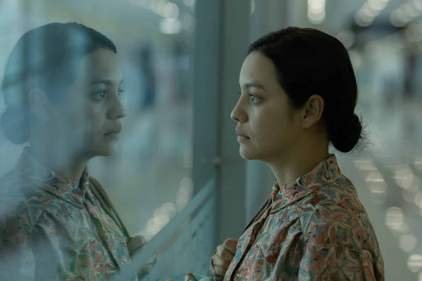 El Impactante Documental 'Aún es de Noche en Caracas' Llega a Netflix