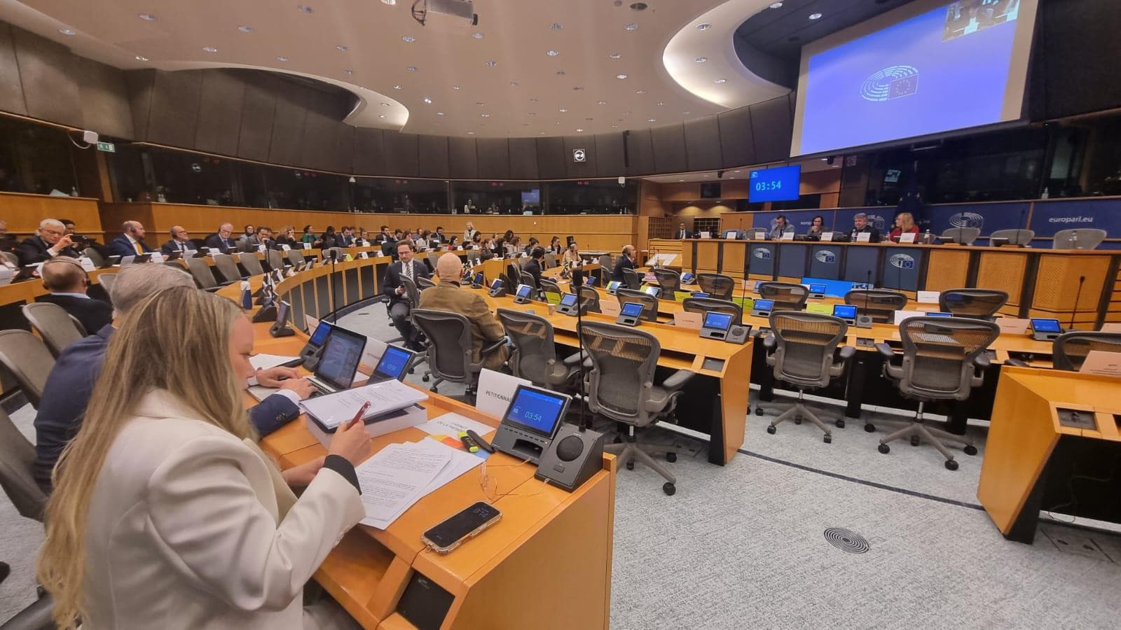 Parlamento Europeo avanza en la confiscación de activos a jerarcas chavistas