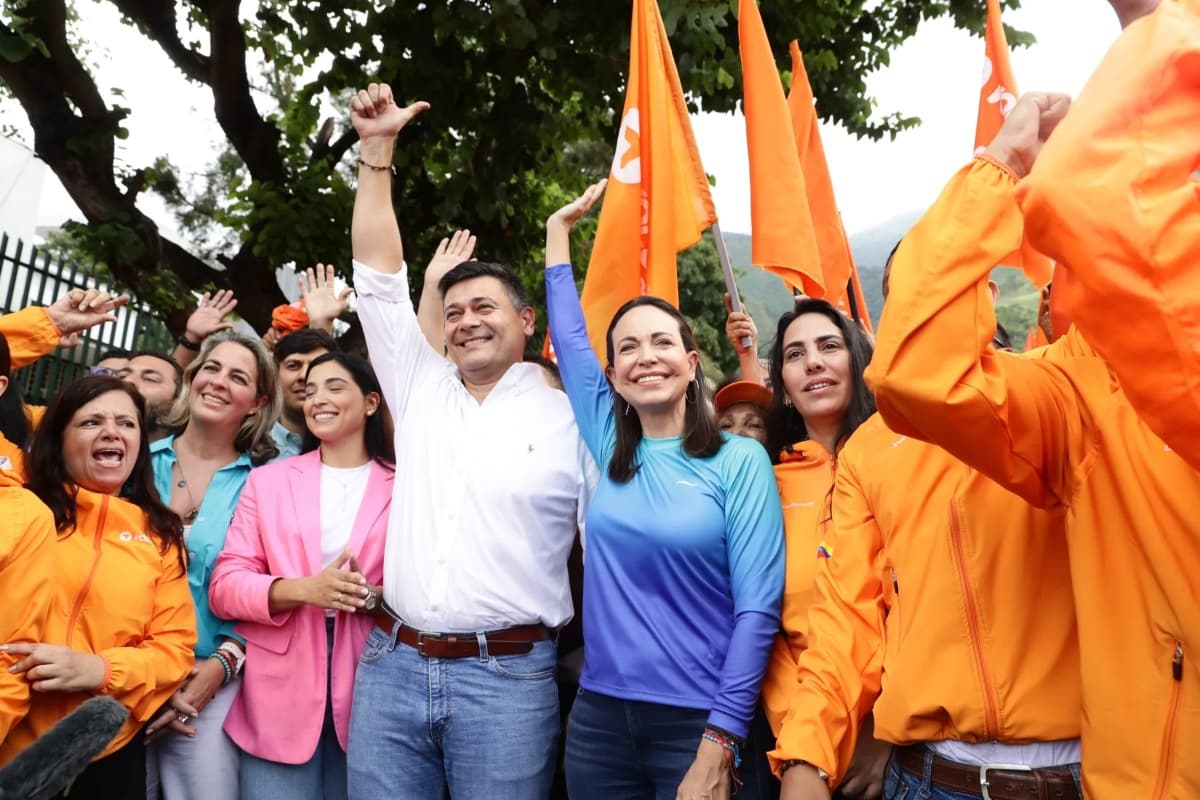 María Corina Machado Celebra la Liberación de Freddy Superlano en Barinas