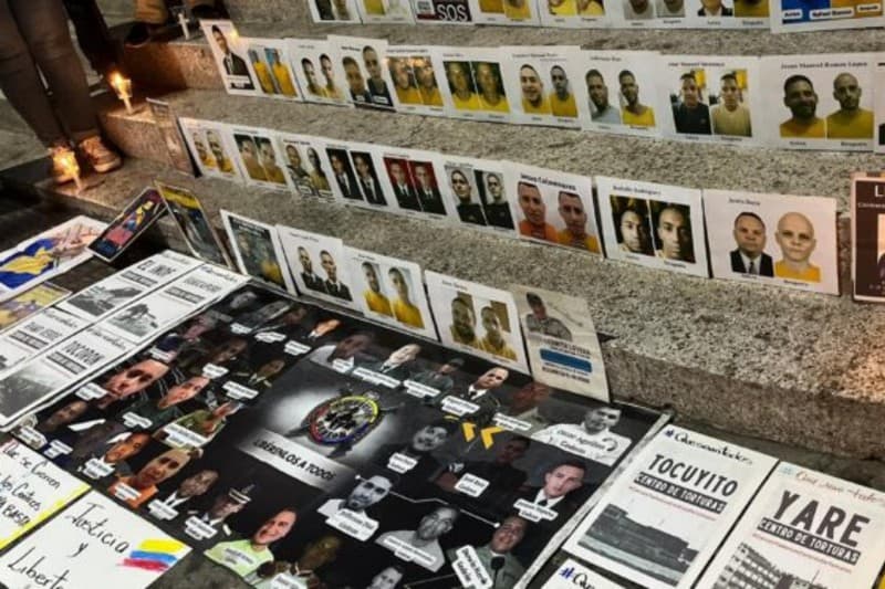 Vigilia por Presos Políticos: Familias se Reúnen en El Helicoide este 28 de Febrero