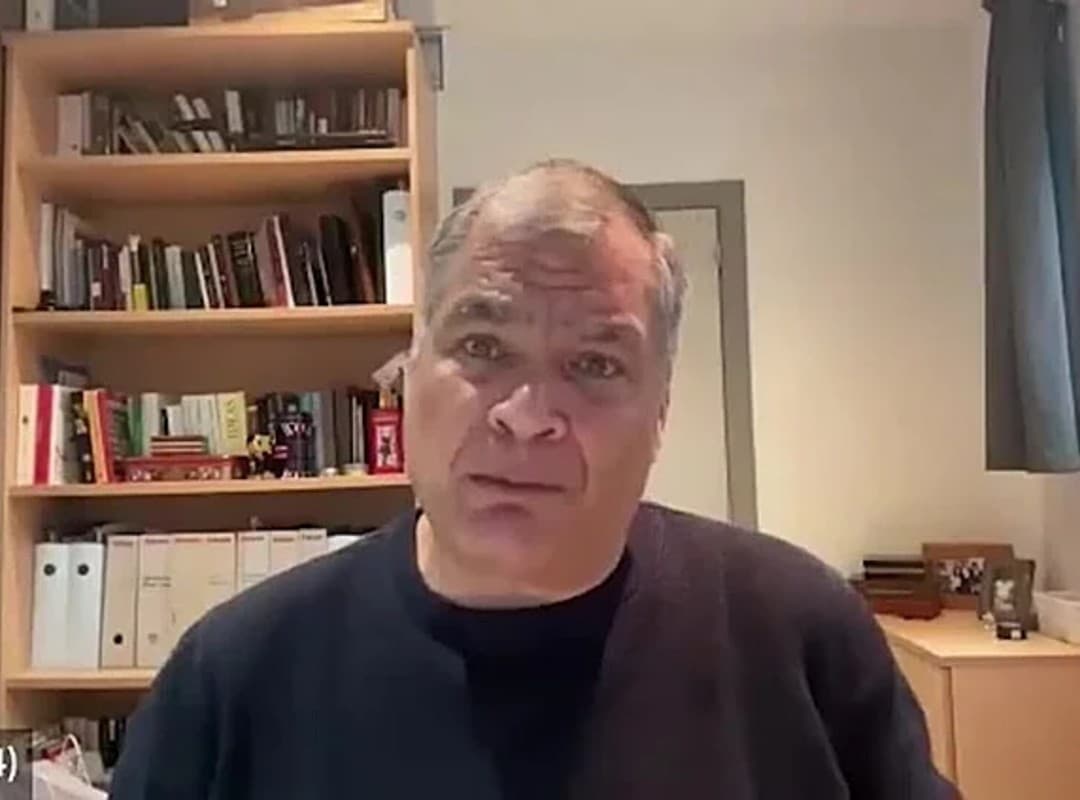 Correa acusa a Noboa de seguir la estela de Trump en Ecuador