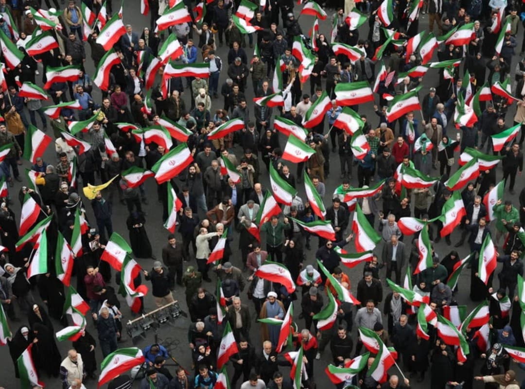 Israel Elimina a Siete Altos Cargos Iraníes, Incluyendo Ministro de Defensa