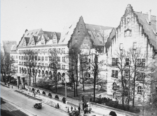 Lealtad, Sumisión y la Banalidad del Mal en Venezuela