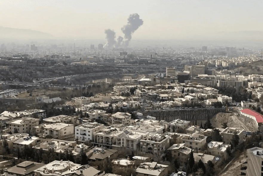 Irán en luto: Muerte de Ali Jameneí y promesa de operación militar histórica