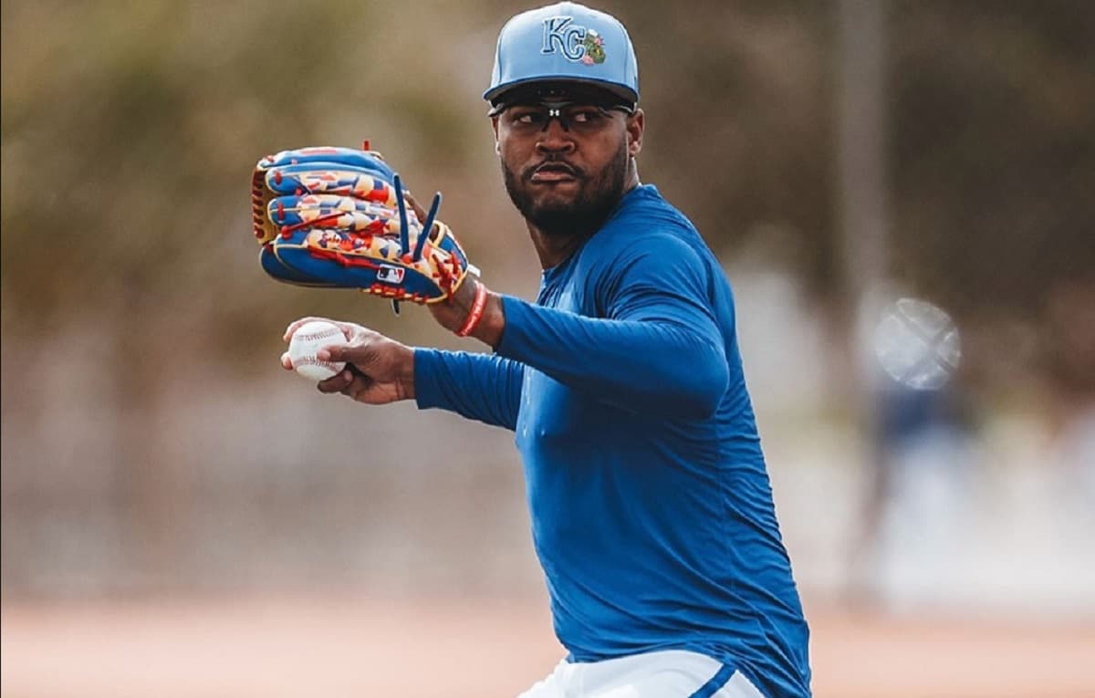 Maikel García se prepara para conquistar su segundo Guante de Oro