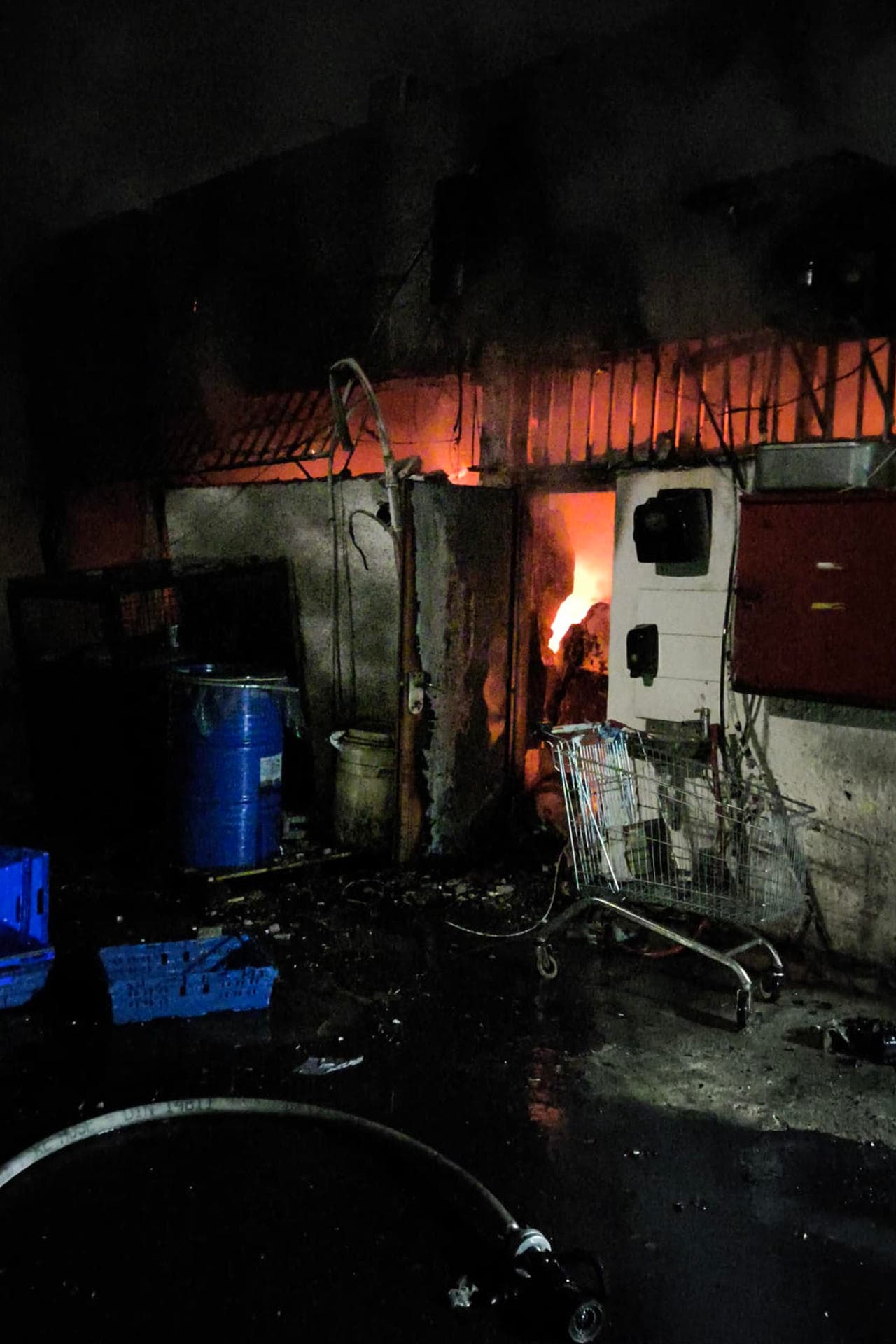 Irán intensifica ataques contra Israel en medio de tensiones globales