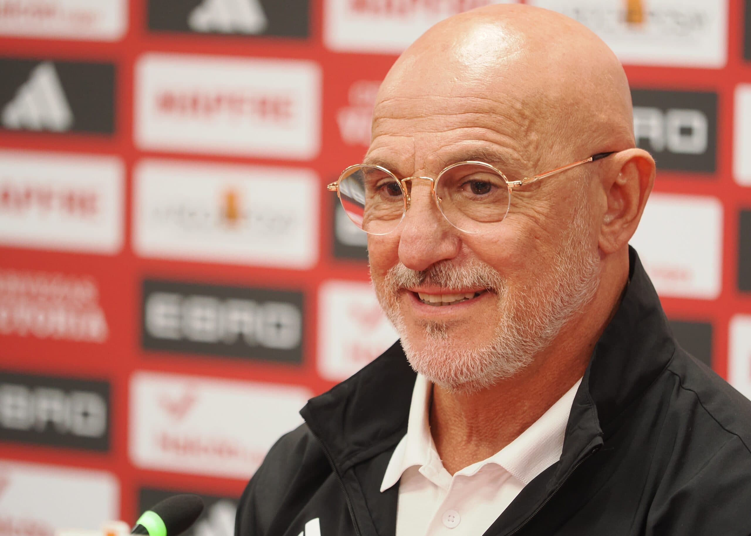 Luis de la Fuente sugiere nueva sede para la Finalissima ante la violencia