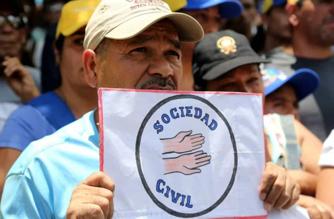 Crecen las ONG sin registro en Venezuela: un 24% enfrenta restricciones