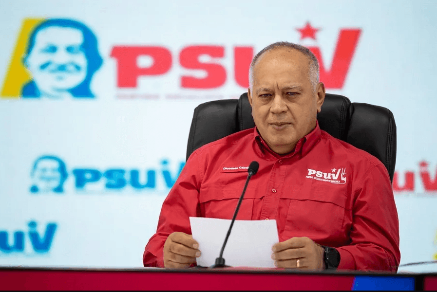 Diosdado Cabello advierte a María Corina Machado: 'Sorpresa por venir'