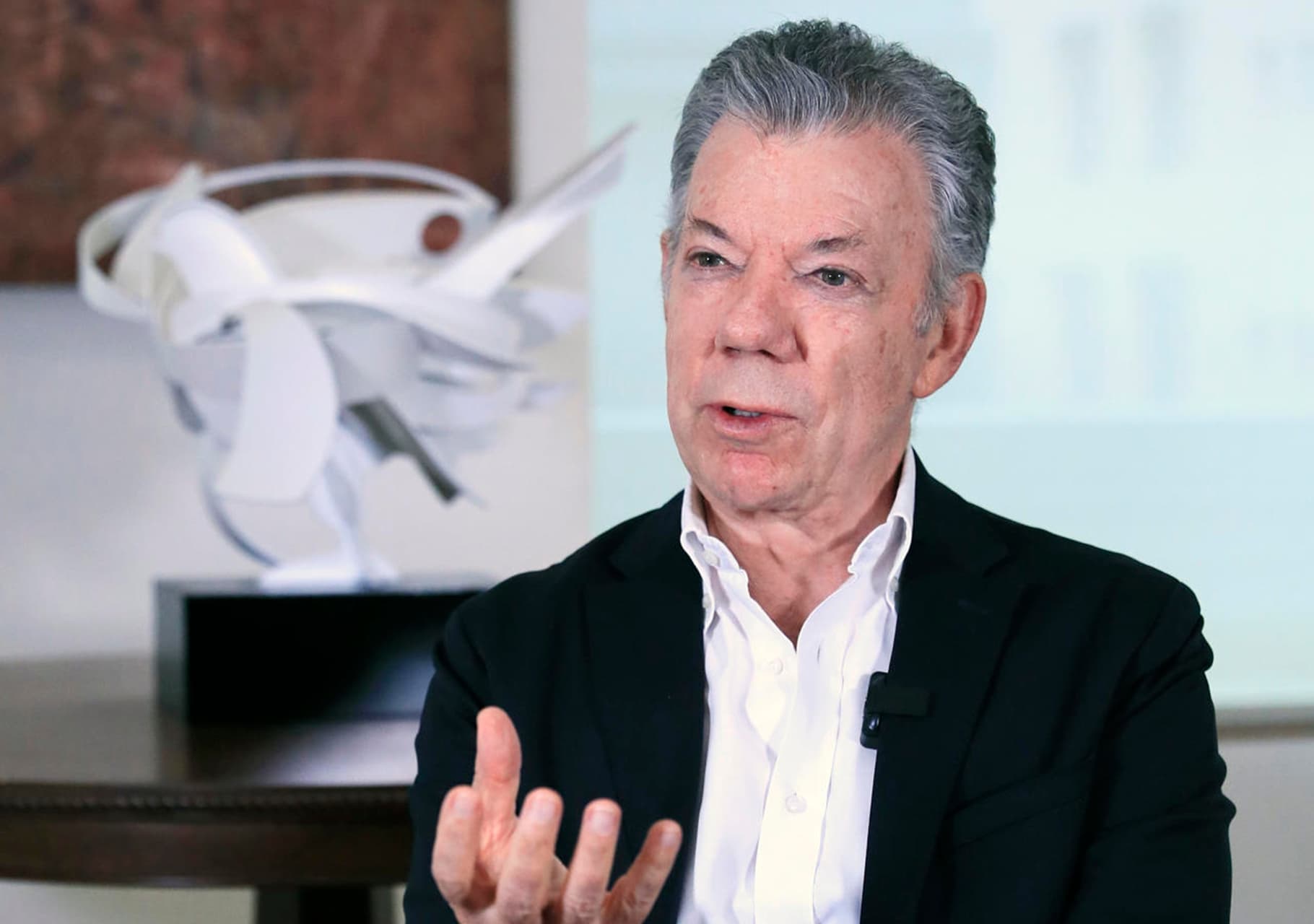 Juan Manuel Santos: Elecciones Urgentes en Venezuela, Rodríguez es Ilegítima