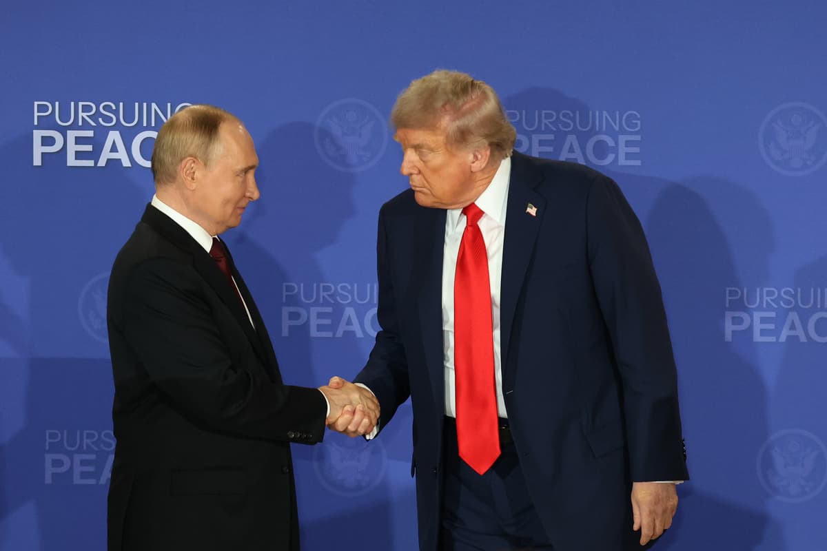 Trump Instiga a Putin: Urge el Cese de Hostilidades en Ucrania