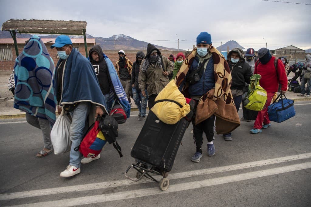 Chile planea ampliar detención de indocumentados a 180 días