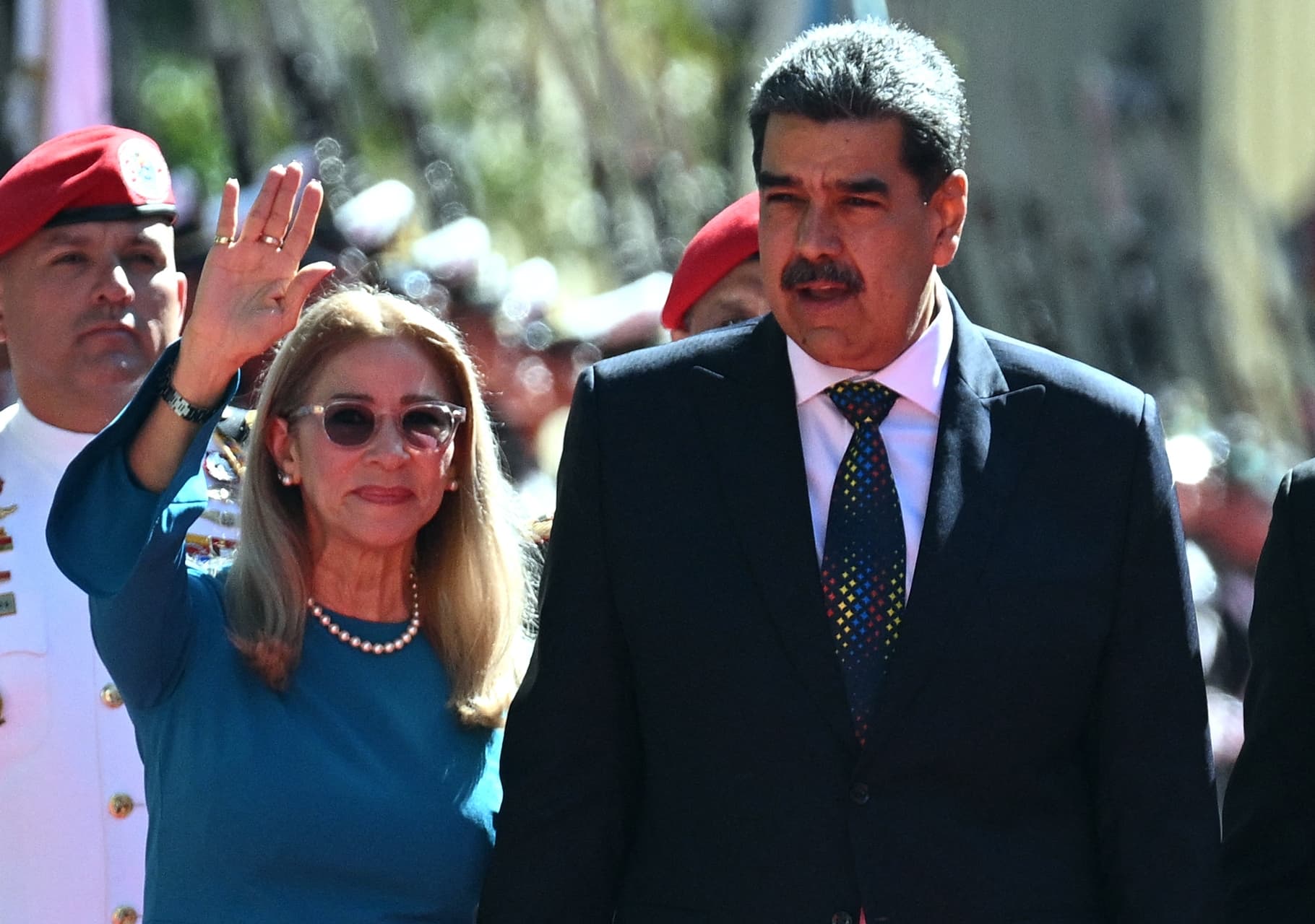 El clan Flores: 30 años de poder y 122 empresas en el gobierno