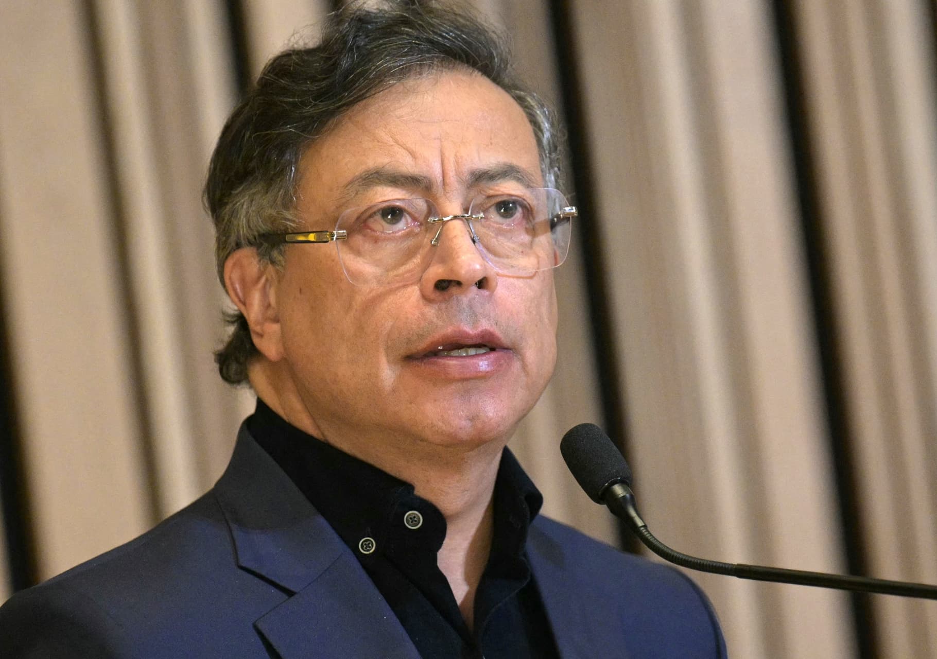 Gustavo Petro reafirma su compromiso de abandonar la presidencia al concluir su mandato