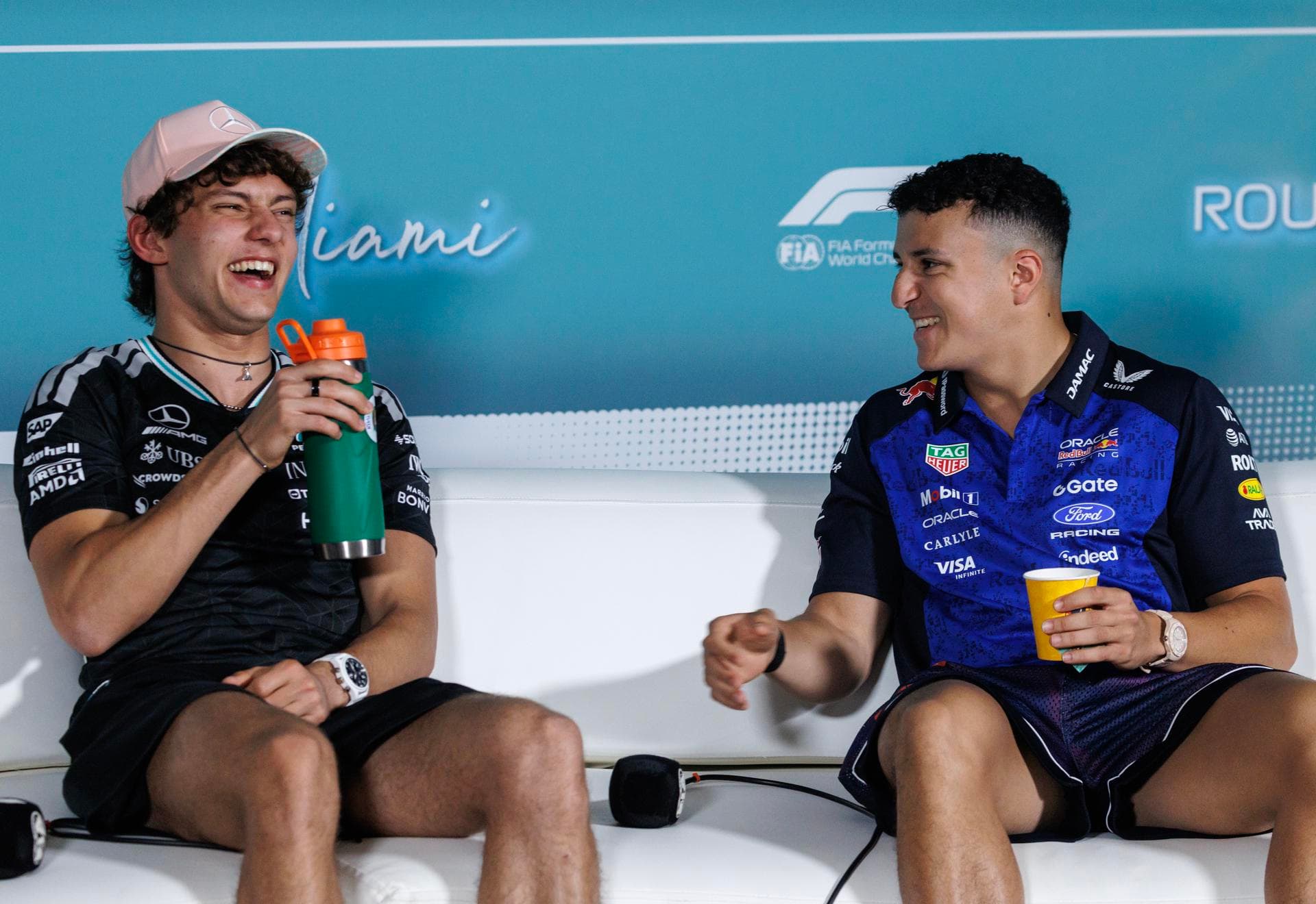 F1 Miami: Antonelli lidera la competición en medio de nuevas controversias