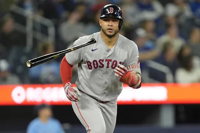 Willson Contreras: El Primer Venezolano en Alcanzar 20 Jonrones 2023