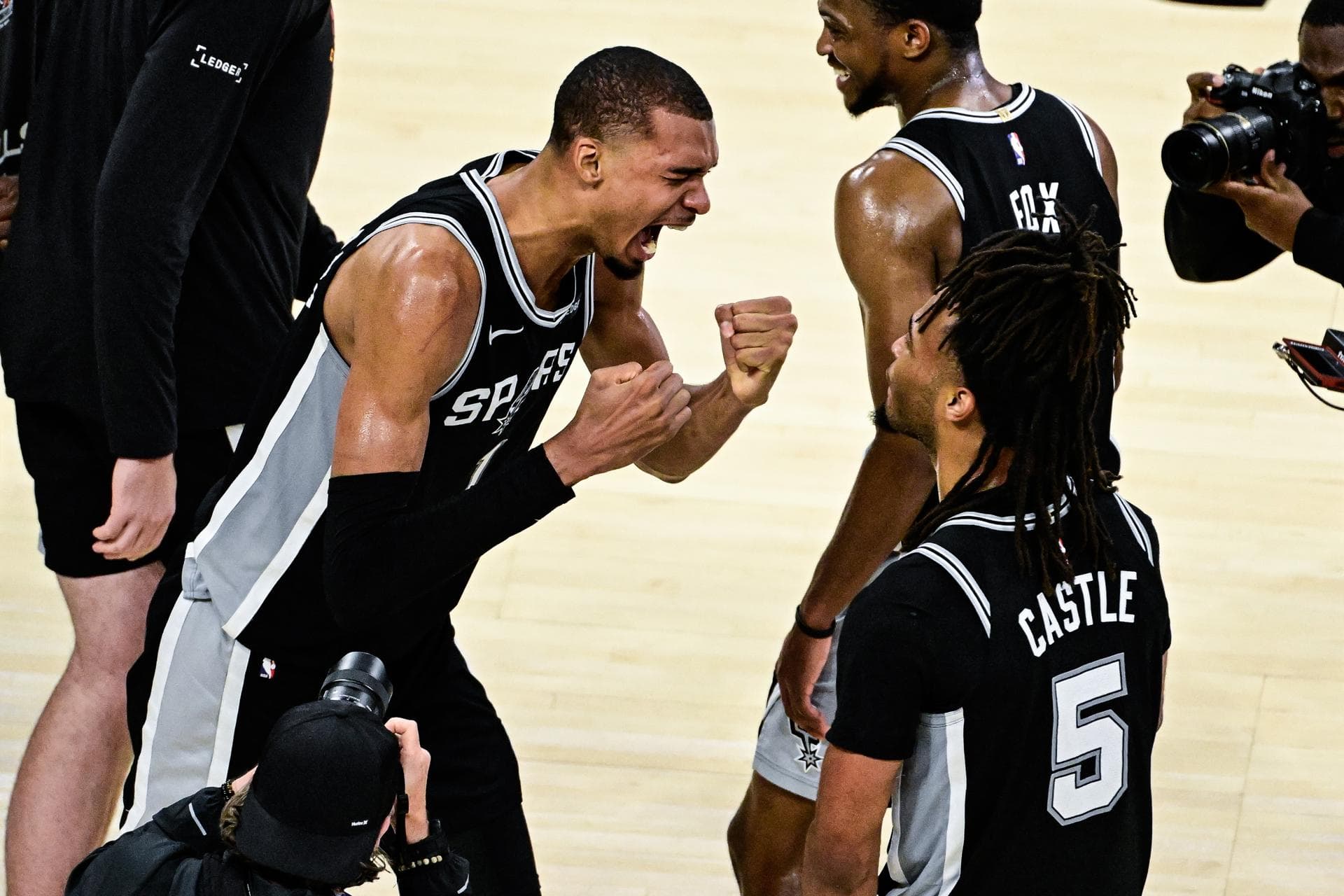 Wembanyama se dirige a los Knicks: 'Esto apenas comienza'