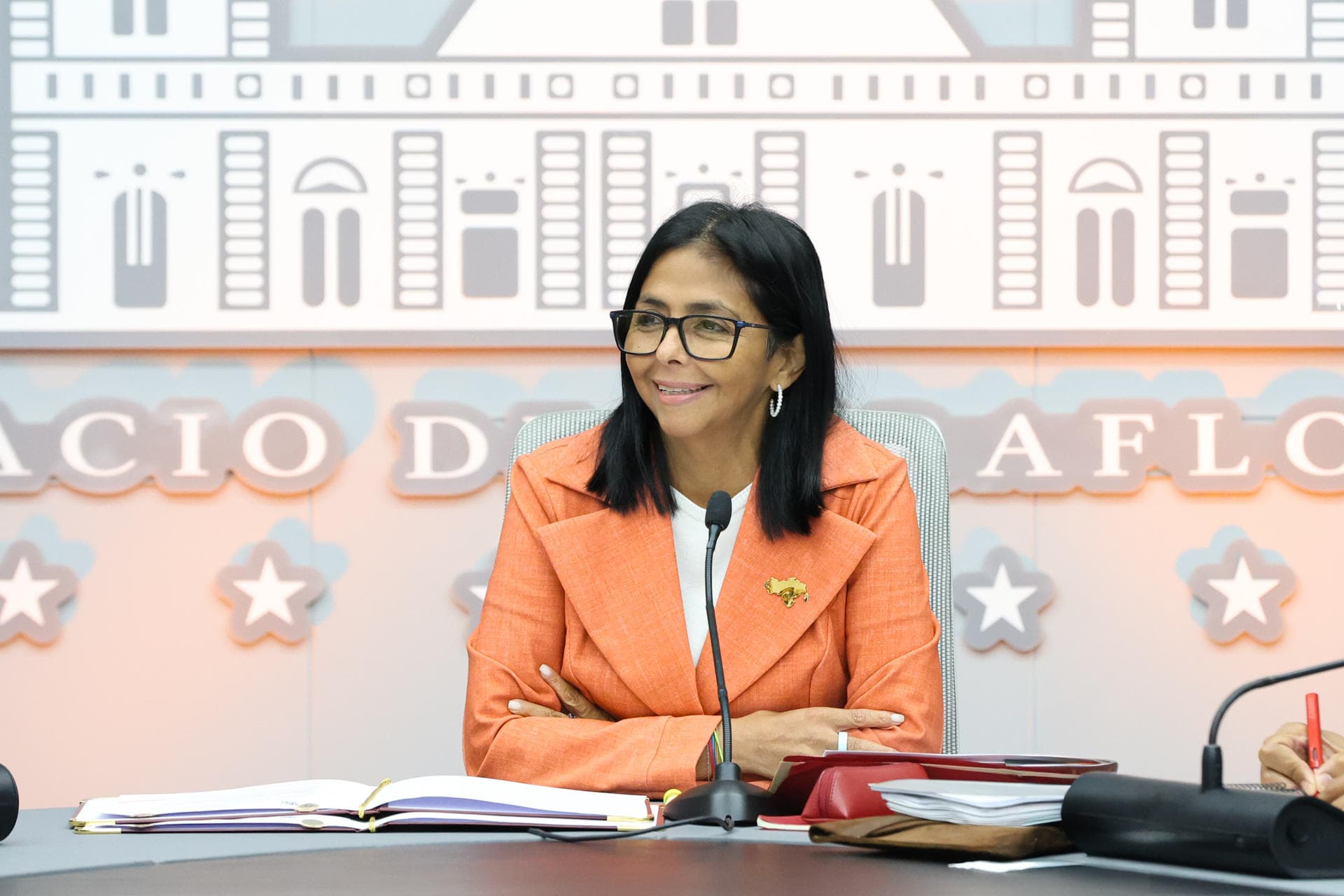 Delcy Rodríguez y el crudo venezolano: Nuevos Vínculos con India