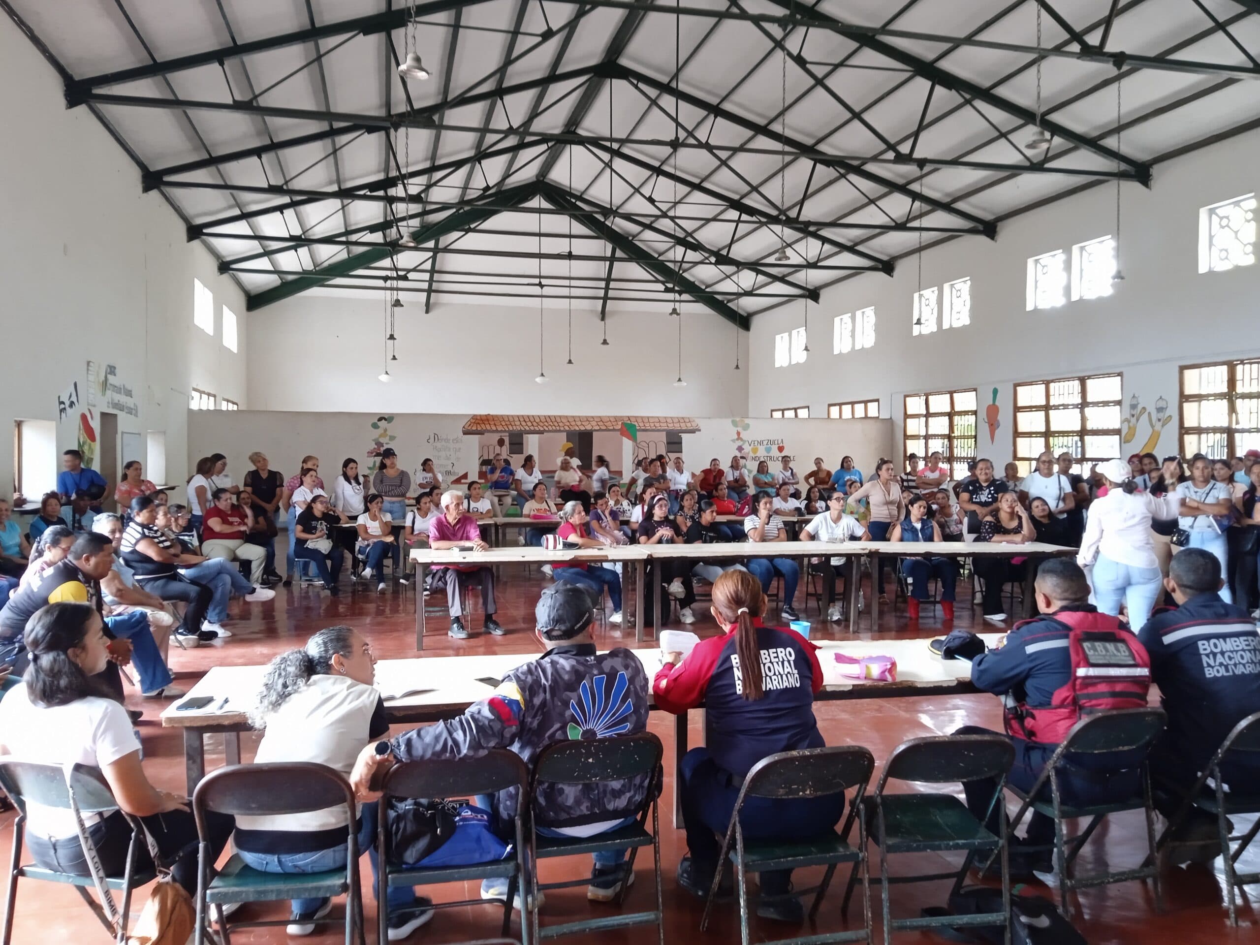 Incertidumbre educativa en Carora: tres meses sin clases