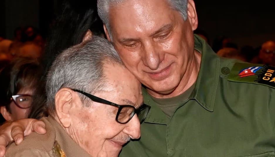 Raúl Castro vuelve a la escena pública en medio de acusaciones de EE.UU.