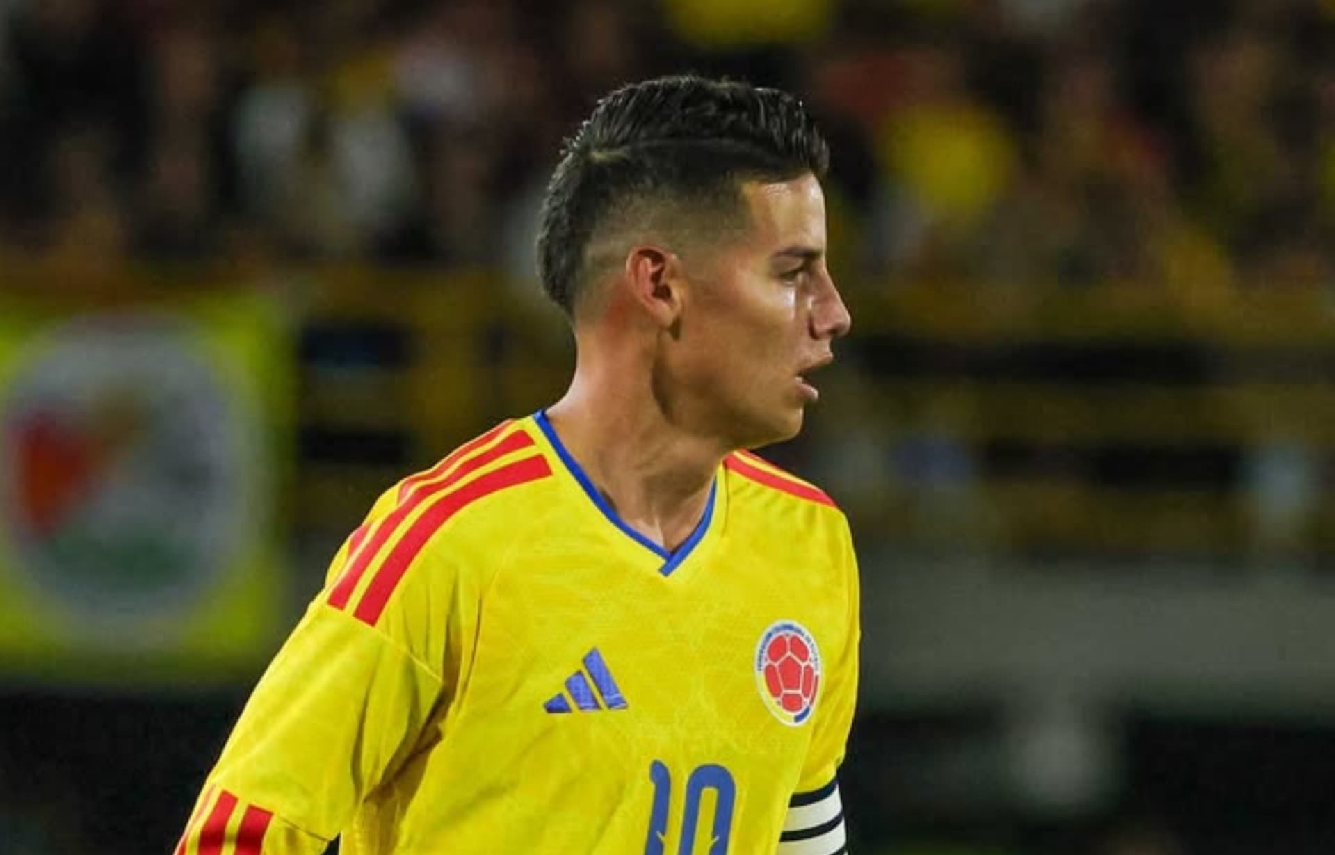 James Rodríguez responde a la hija de Petro en medio de la polémica