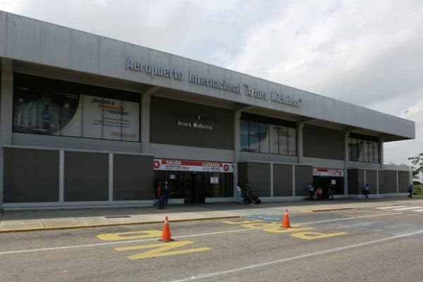 Valencia: Aumento del 120% en tráfico aéreo tras cierre de Maiquetía