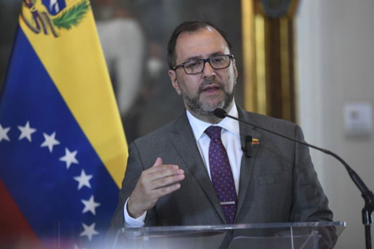 Gobierno venezolano desmiente a Abelardo de la Espriella sobre reconstrucción sísmica