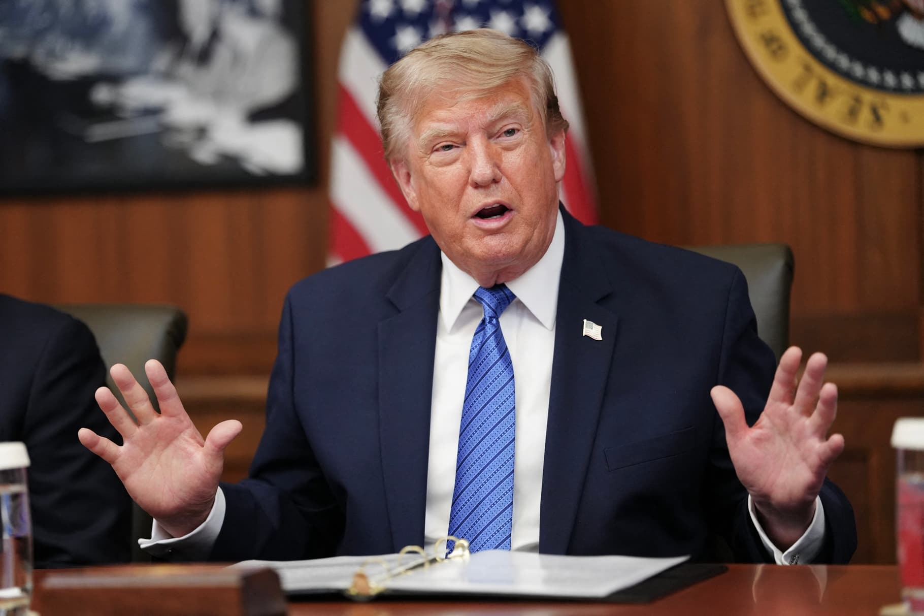 Trump critica la gestión migratoria de Biden en relación a Ceuta
