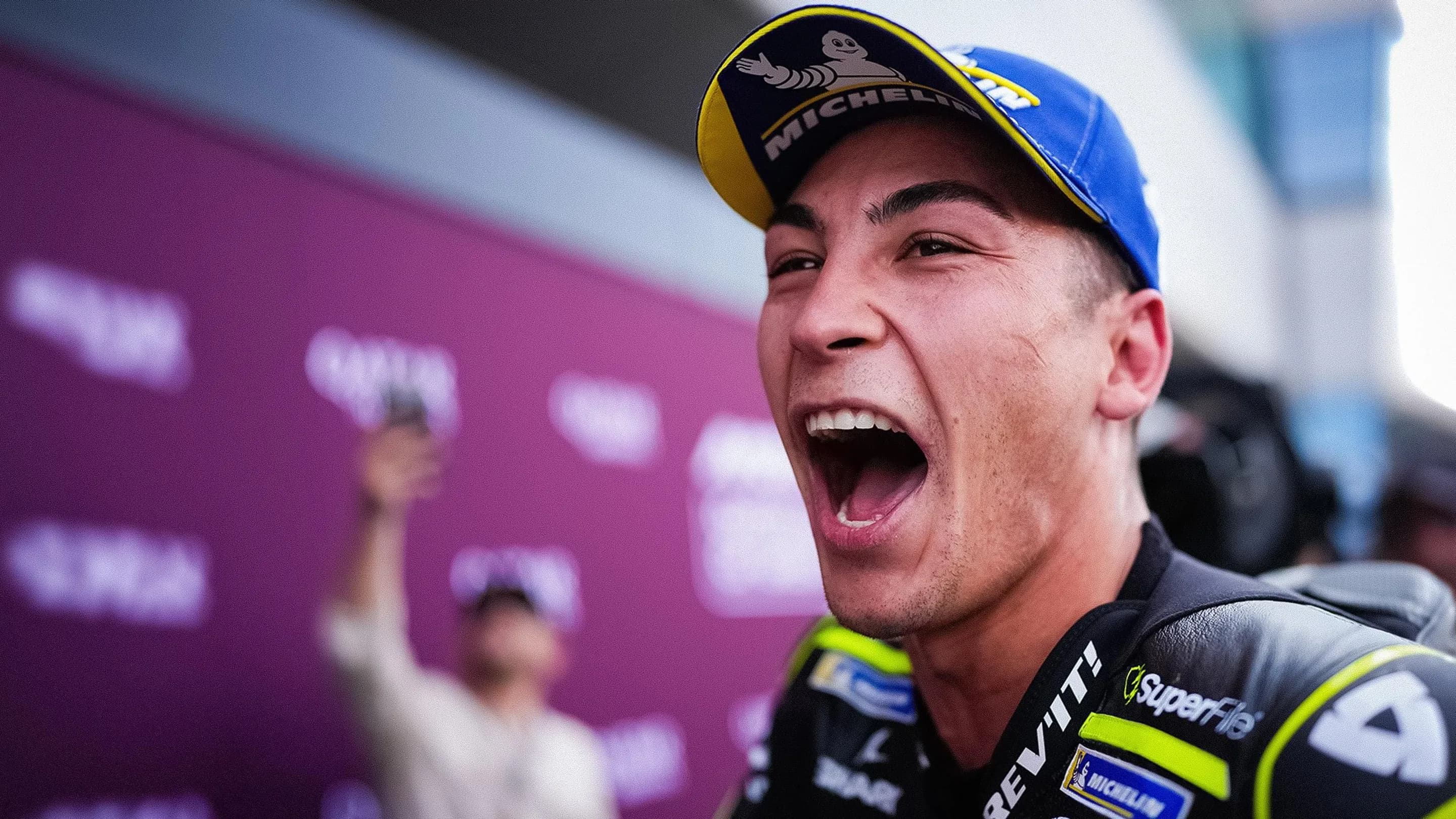 Raúl Fernández Triunfa en Silverstone y Martín Consolida su Liderato en MotoGP