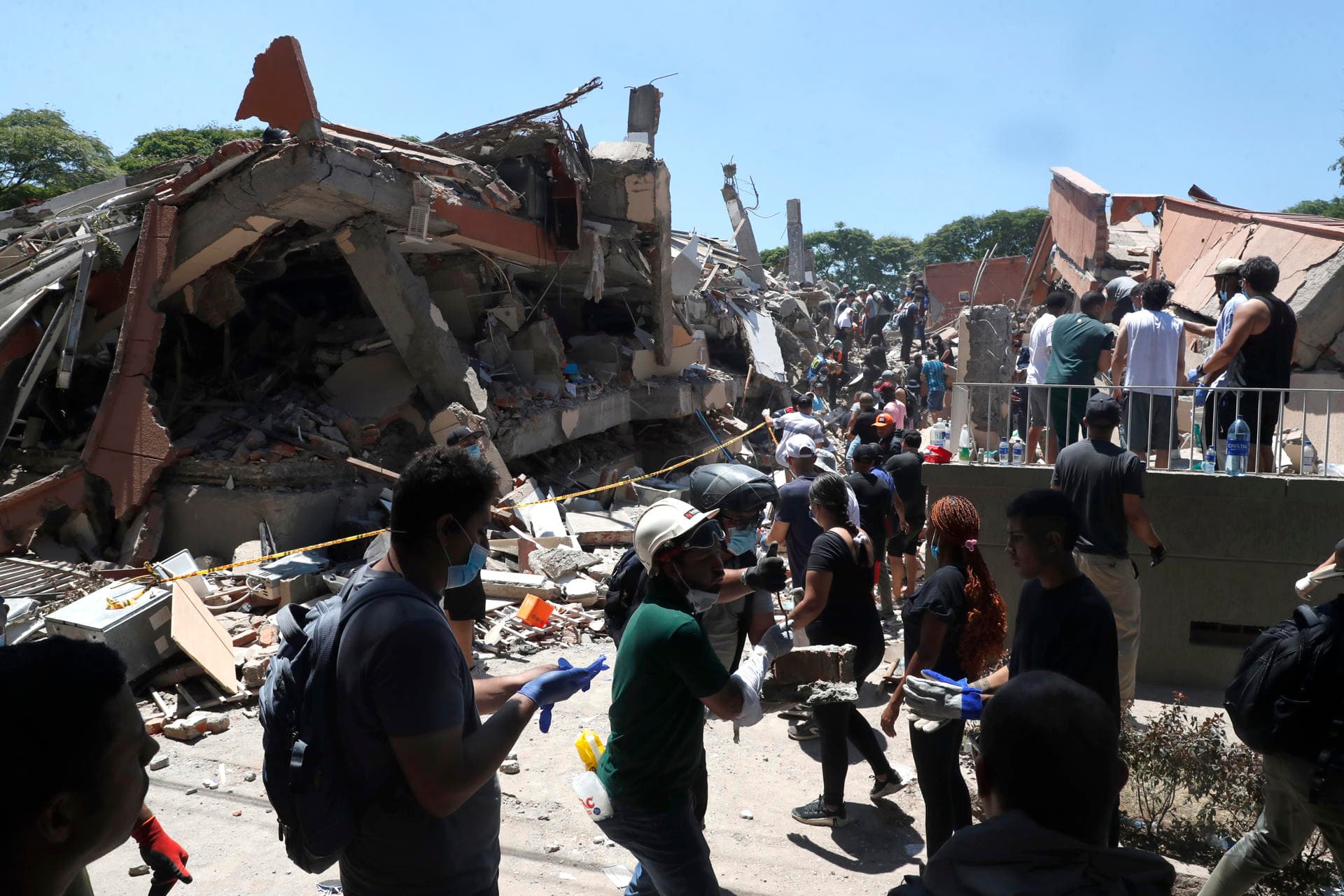 Terremoto en Colombia deja 132 muertos y más de 570 heridos