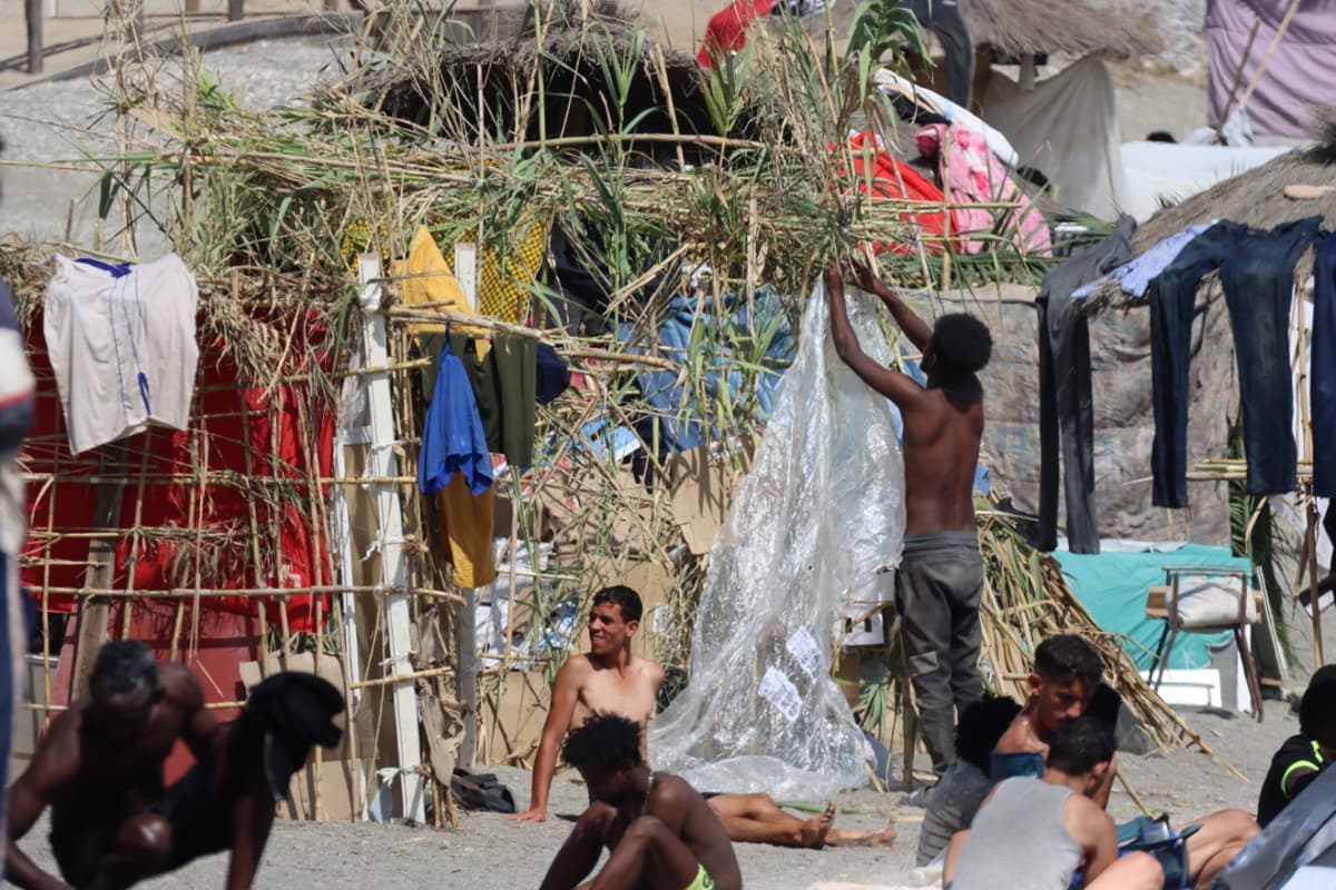 España reafirma el número de migrantes en Ceuta: 72.000, debate sobre menores