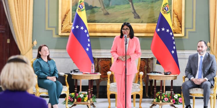 Venezuela avanza en la explotación del Campo Loran con socios internacionales