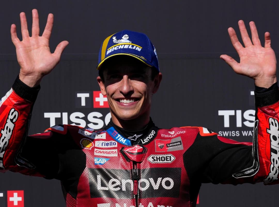 Marc Márquez logra su sexta victoria esprint en una emocionante carrera