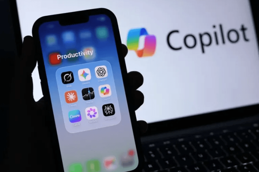 Microsoft Integra el Controversial Grok a Su Asistente Copilot