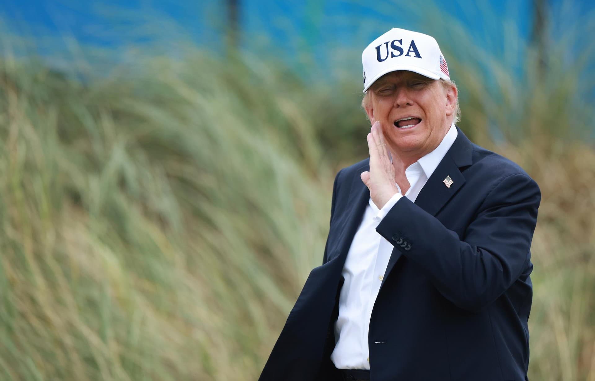 Trump insta a Zelenski a parar ataques a refinerías rusas por escasez de diésel