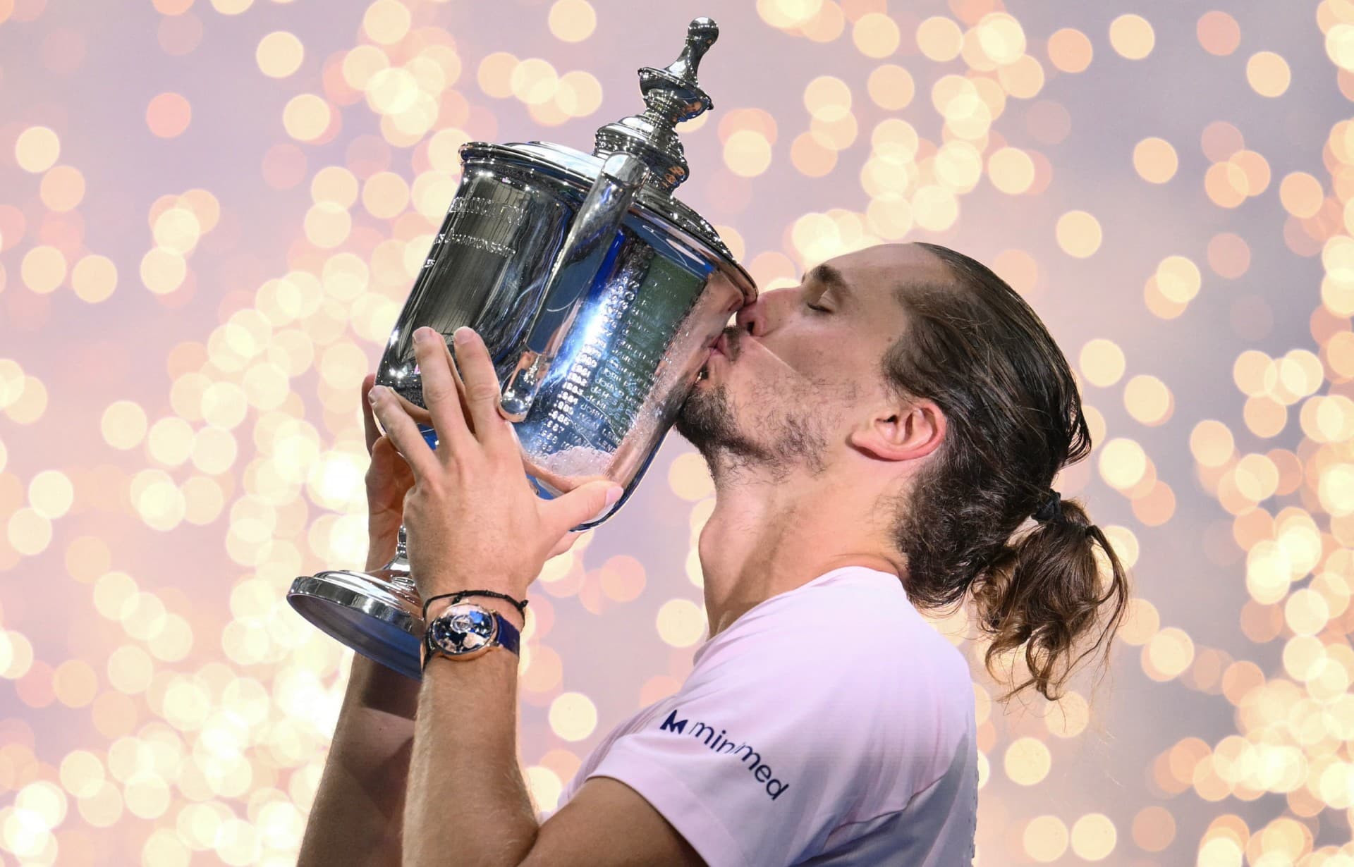 Zverev se alza con su primer US Open tras vencer a Shelton