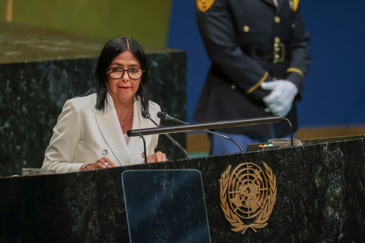 Gestionan ingreso de Delcy Rodríguez a España para la Cumbre Iberoamericana ante restricciones de la UE