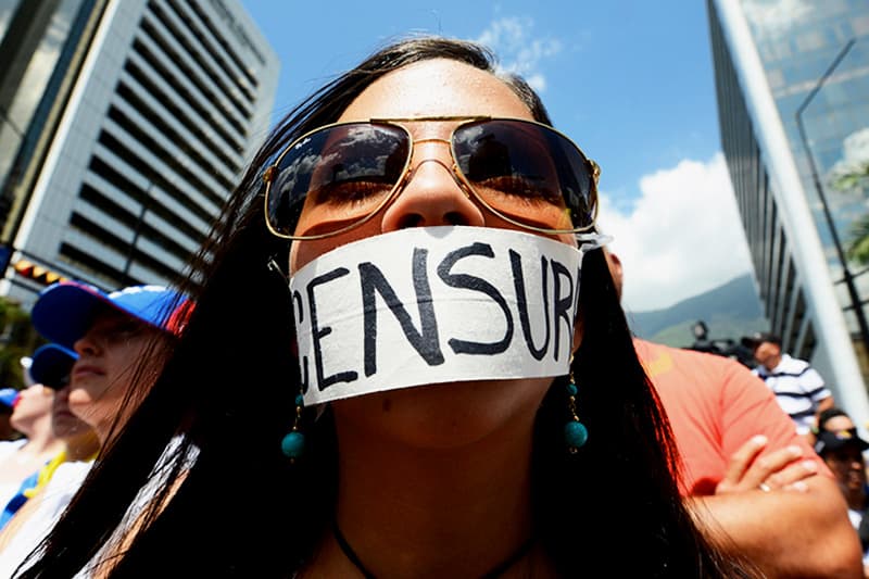 Un Mundo Sin Mordaza documentó que persisten detenciones, censura digital y restricciones al periodismo en Venezuela