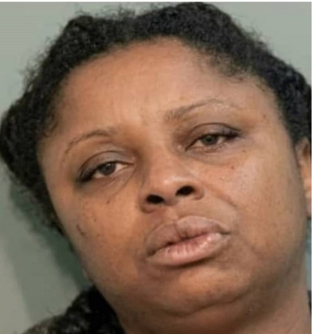 Mujer que apuñaló a niña venezolana en Chicago permanecerá detenida