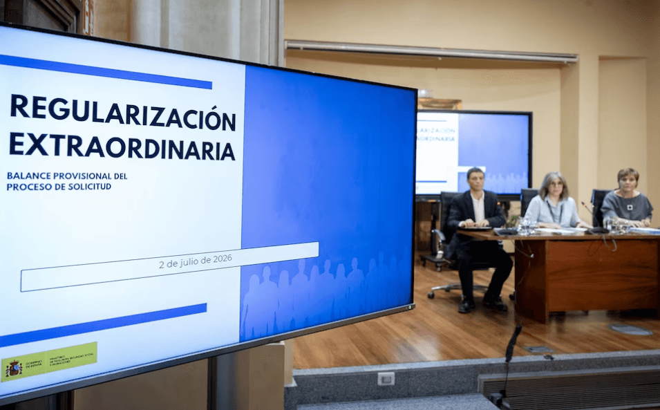Venezuela se ubicó entre las tres principales nacionalidades con solicitudes de regularización en España