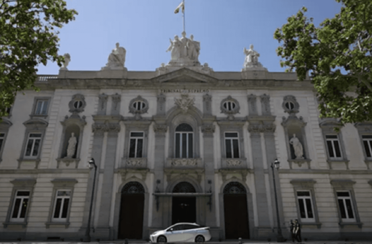 Descendientes de españoles nacionalizados por la ley de nietos no podrán votar en noviembre