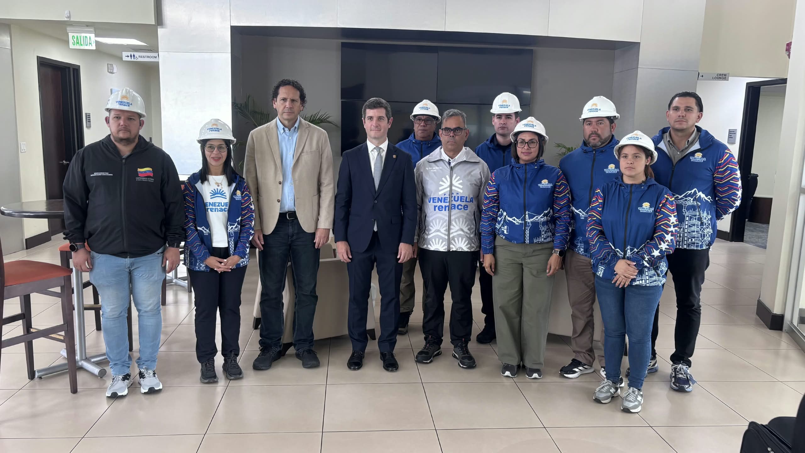 Delegación técnica de Venezuela llega a Panamá para asesorar en la evaluación de infraestructuras tras el terremoto