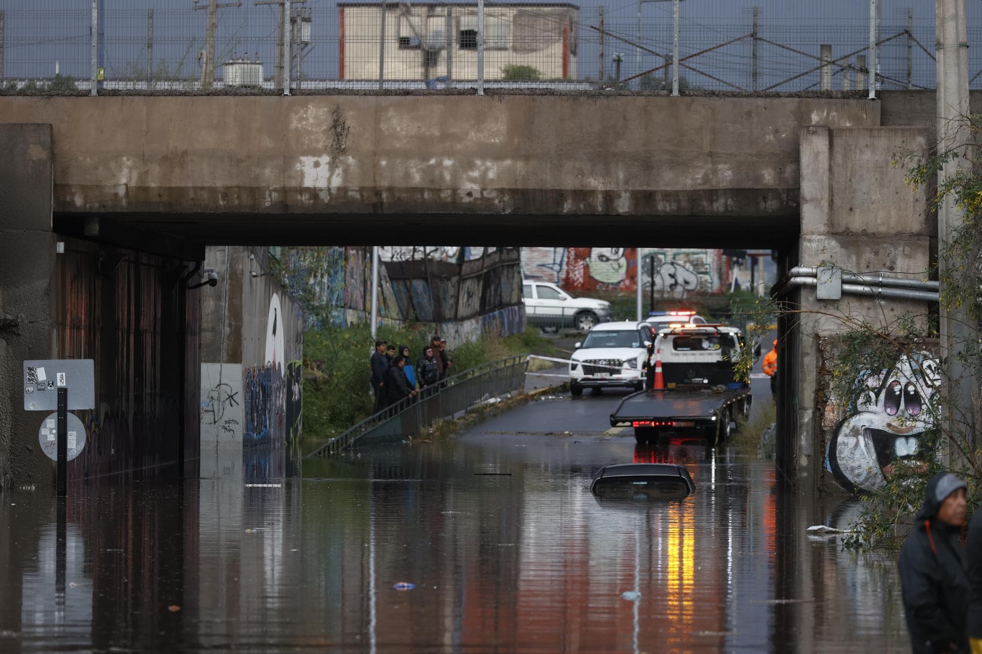 Declaran alerta roja en la región de Santiago de Chile por granizo y tormenta eléctrica