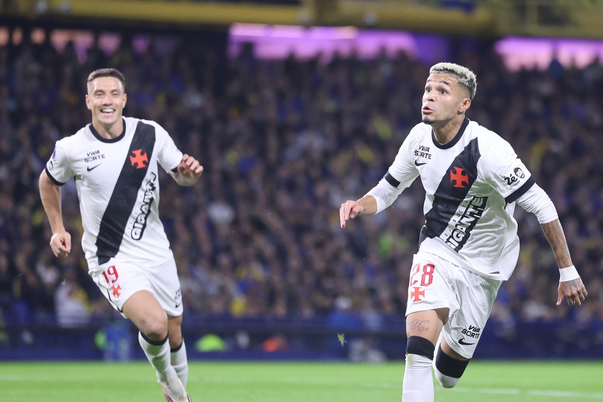 Vasco da Gama dio el golpe ante Boca Juniors en la semifinal de la Copa Sudamericana