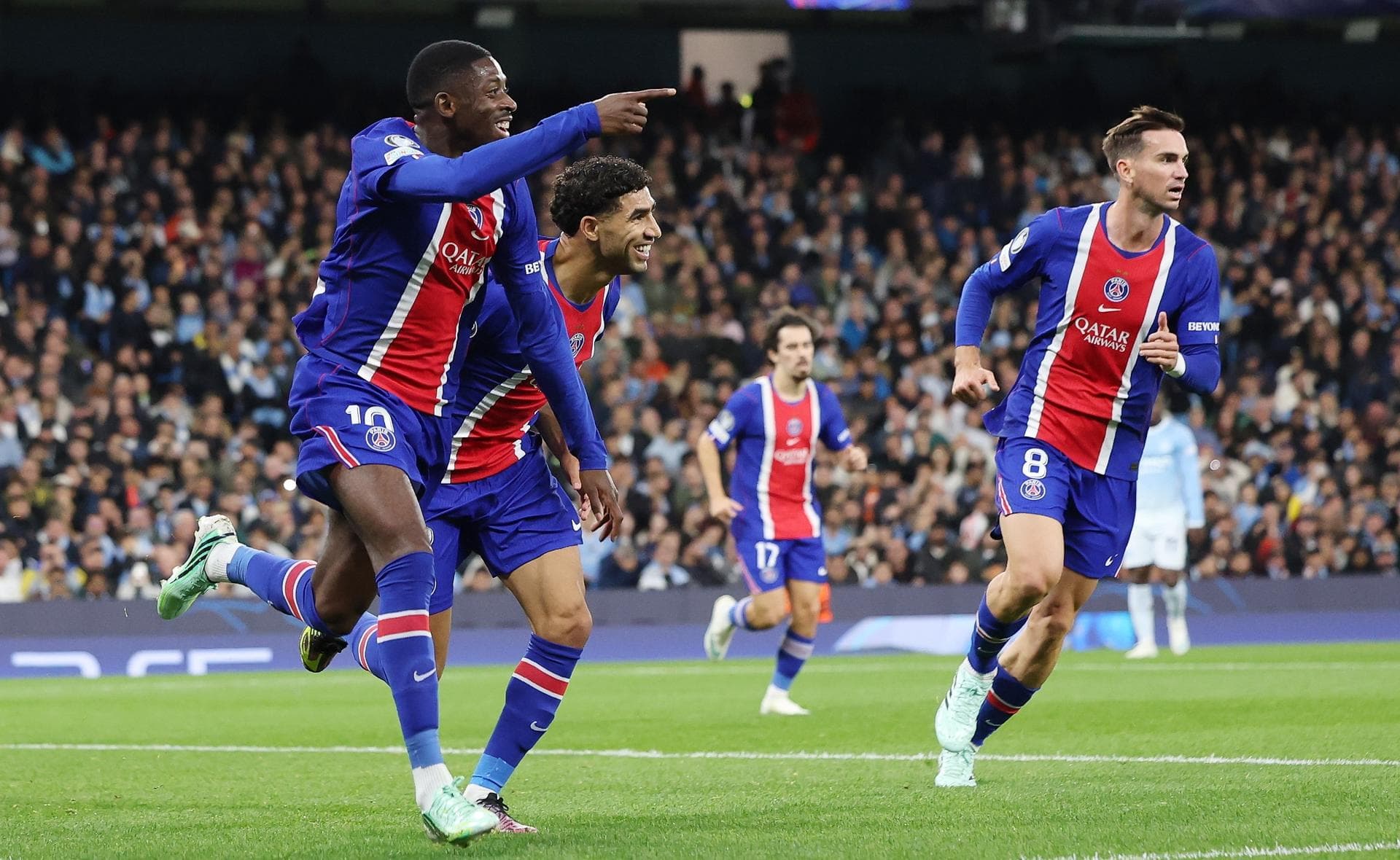 PSG sacó su clase de campeón y ganó como visitante al Manchester City