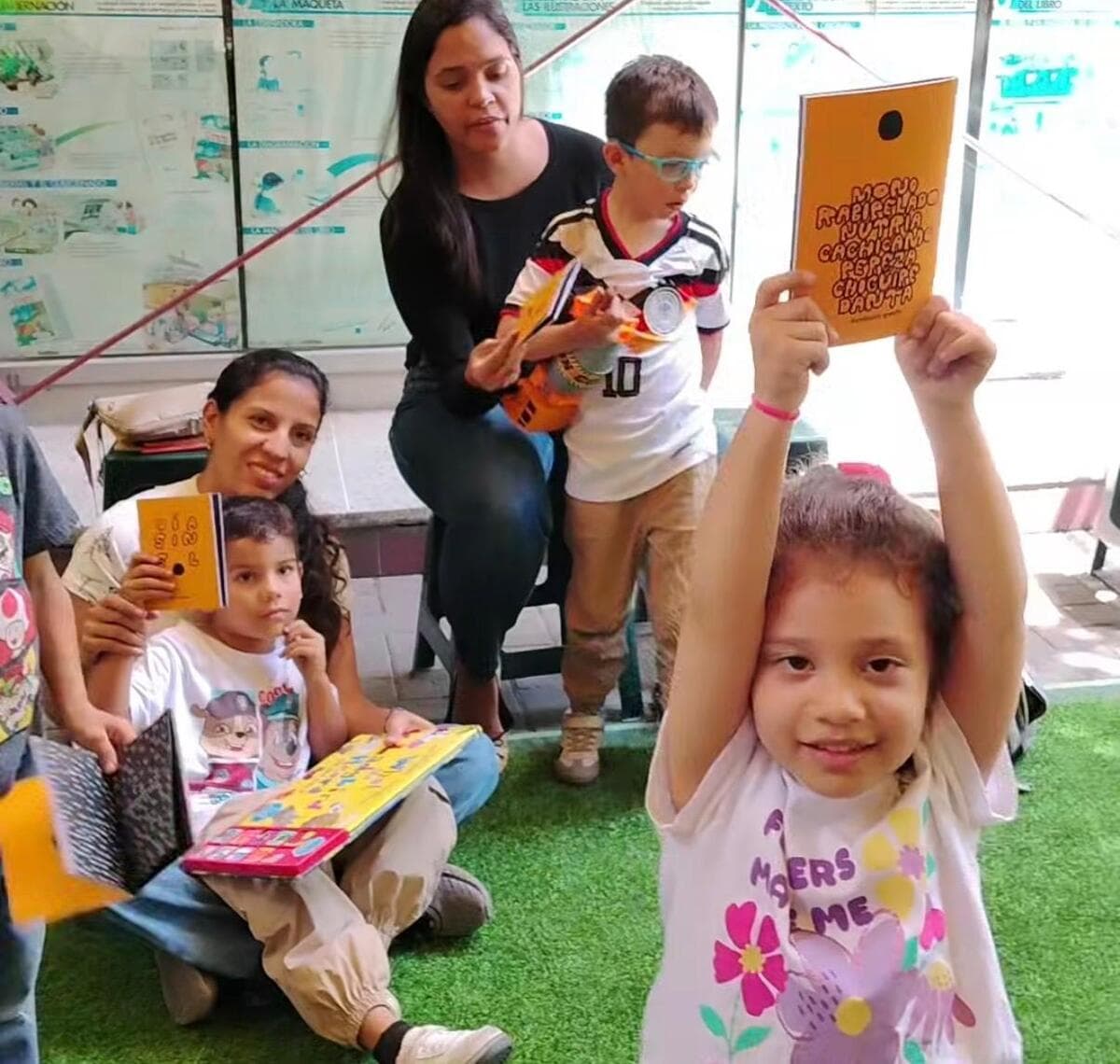 Día sin sol, el libro gratuito que acompaña a la infancia tras los terremotos