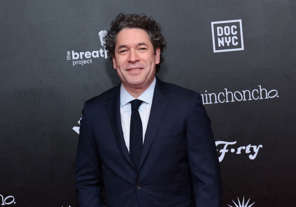 Gustavo Dudamel inicia con aplausos y dudas su gira por Europa