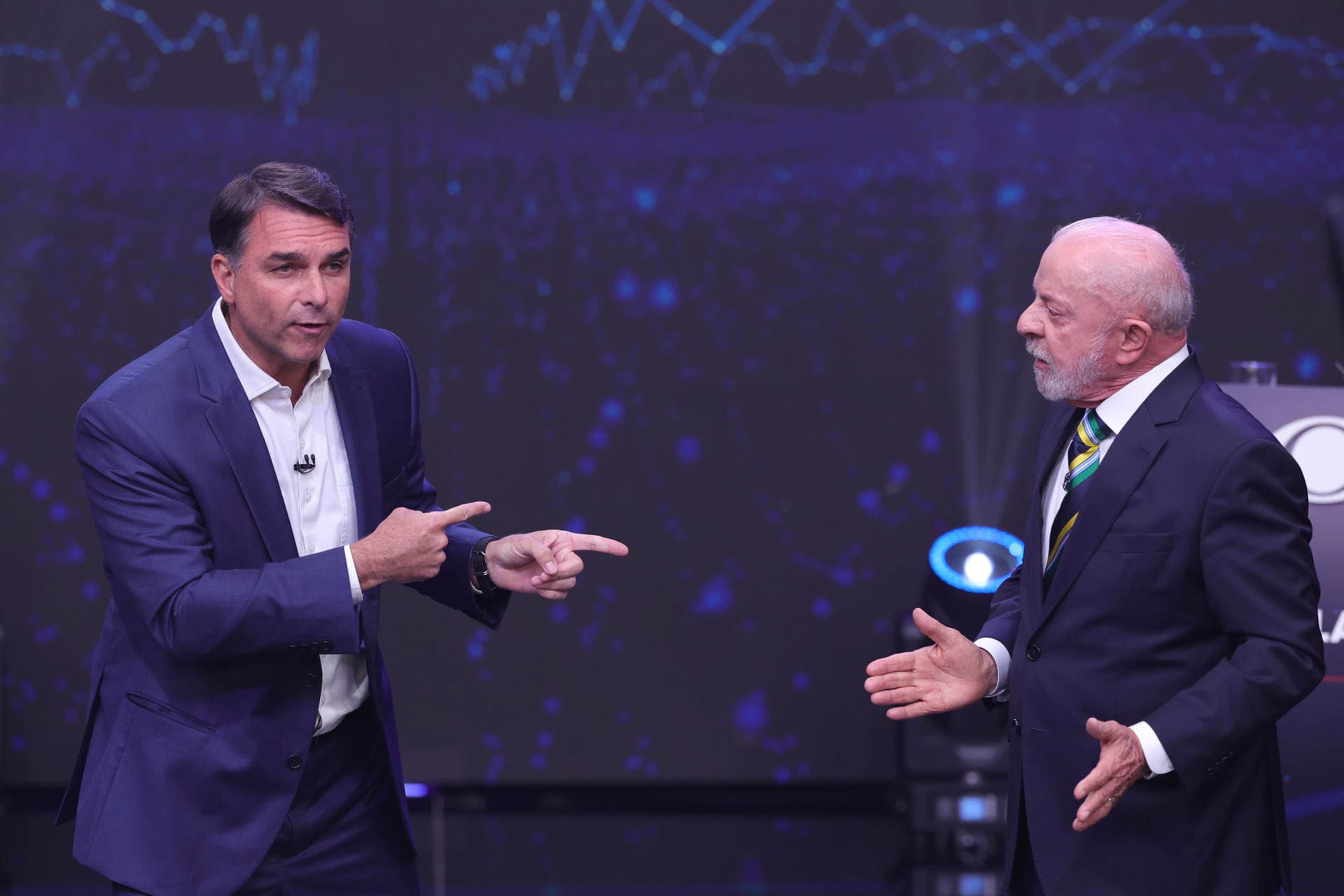 Bolsonaro y Lula protagonizaron un duro primer debate centrado en sospechas de corrupción