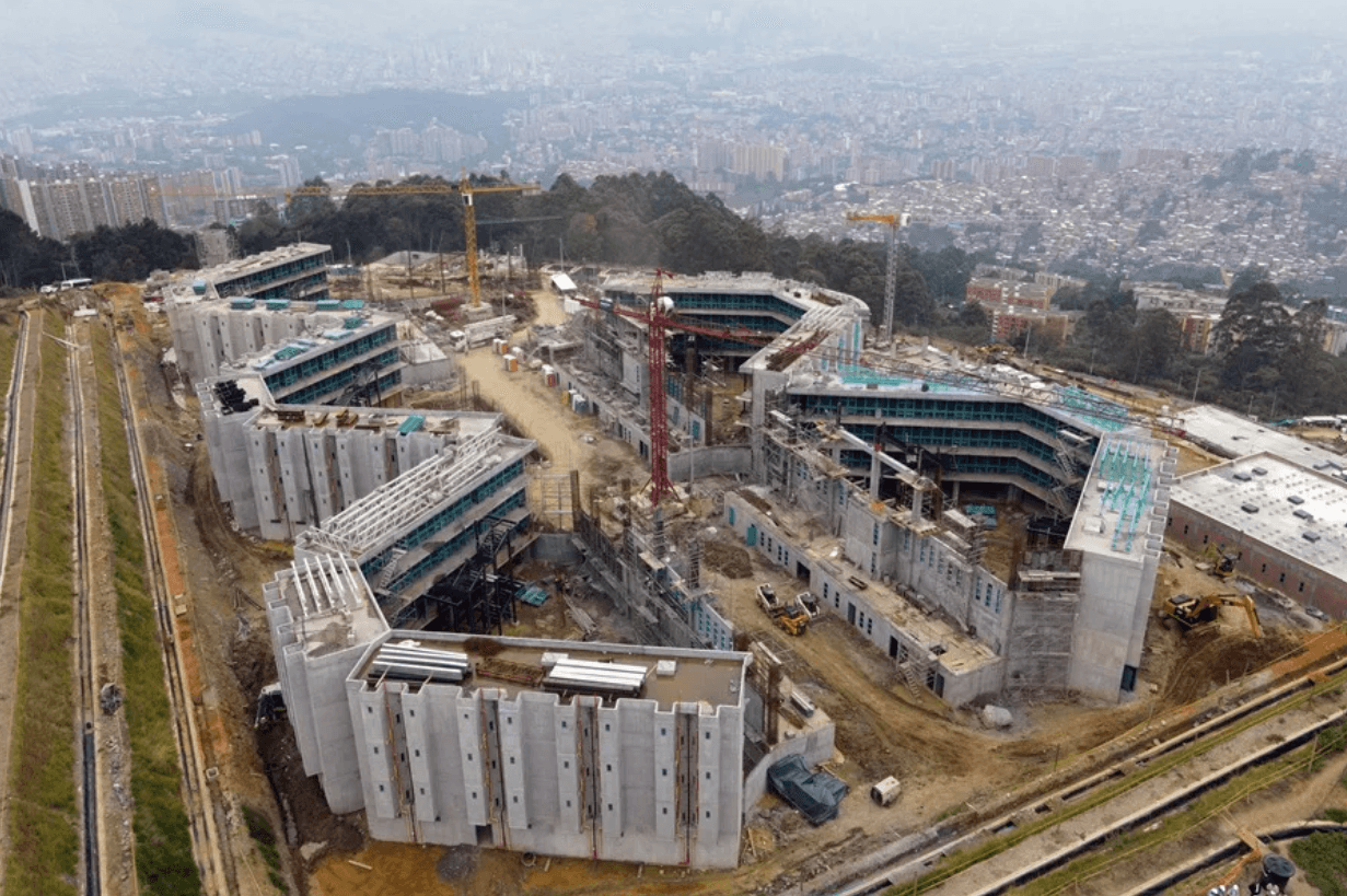 Medellín finalizará la construcción de la primera “megacárcel” de Colombia en mayo de 2027