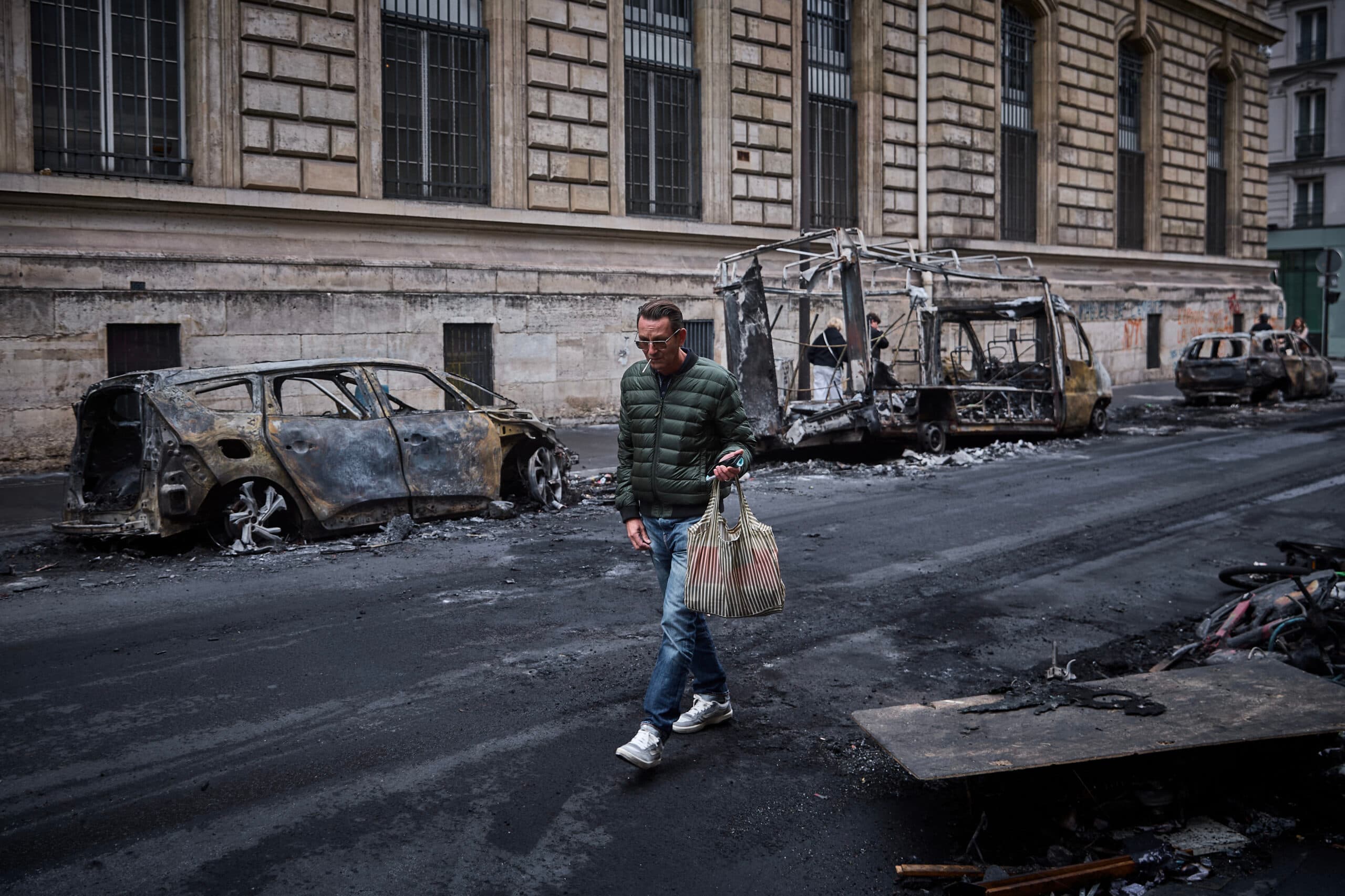 La UE insta a Francia a proteger el derecho a manifestarse pacíficamente